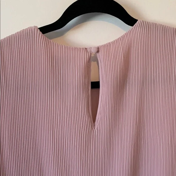 Pink Sleeveless Pleated Blouse H&M Size M - Picture 2 of 3